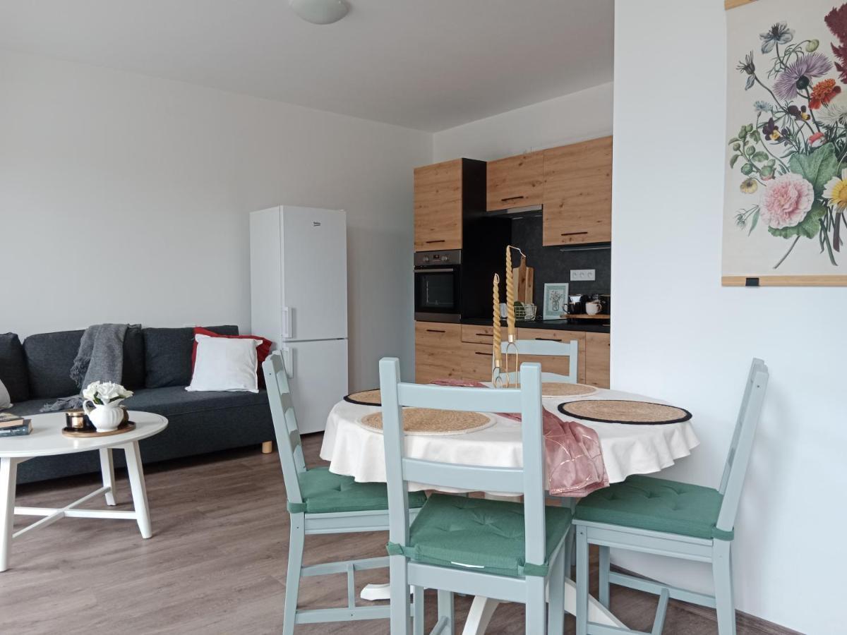J&Z Apartman Ołomuniec Zewnętrze zdjęcie